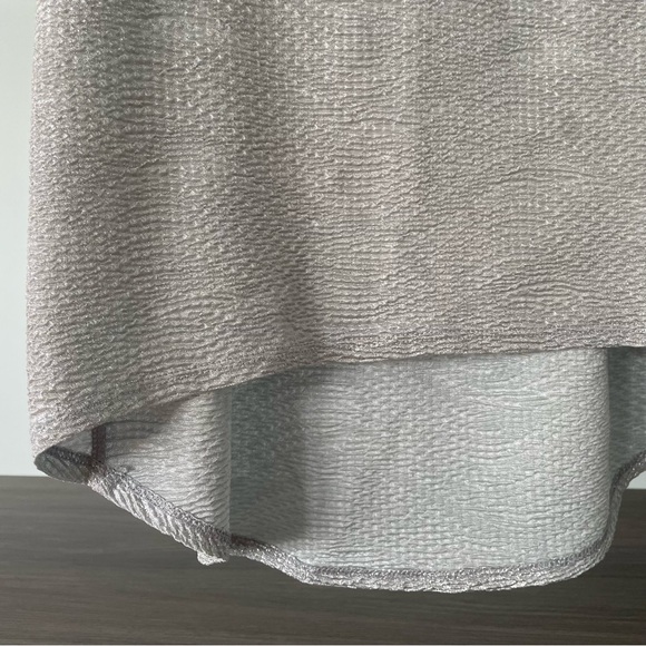 Topshop Silver Light Gray Wavy Textured Sleeveless Tank Top - Picture 4 of 8